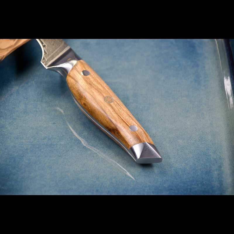 Messergriff aus Olivenholz eines Ausbeinmessers