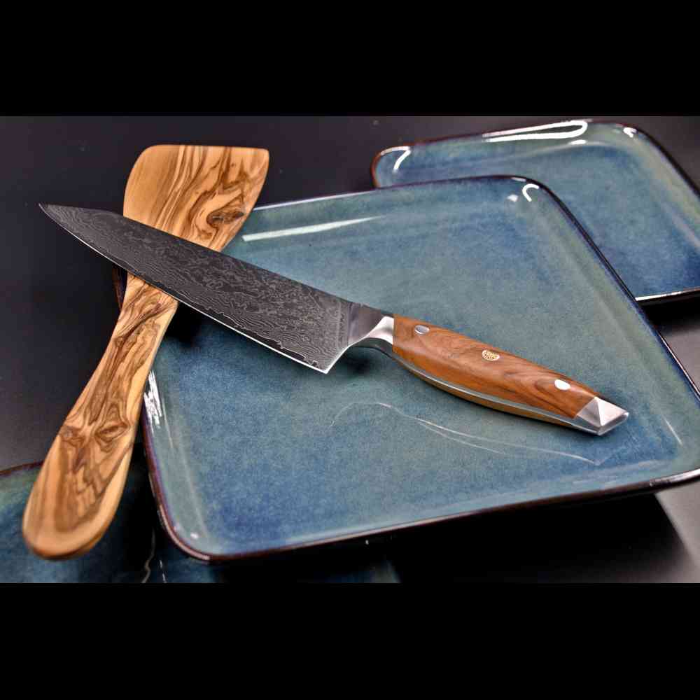 Japanisches Kiritsuke Damastmesser – Schneidemesser und Küchenmesser, auch als Fischmesser nutzbar, mit edlem Olivenholzgriff, hochwertiges Besteck für die Küche