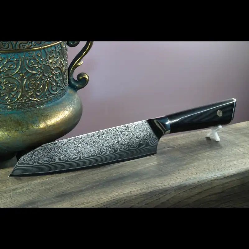 Santokumesser mit schwarzem G10 Messergriff - Klinge aus VG10 Stahlkern und 67 Lagen Damaststahl