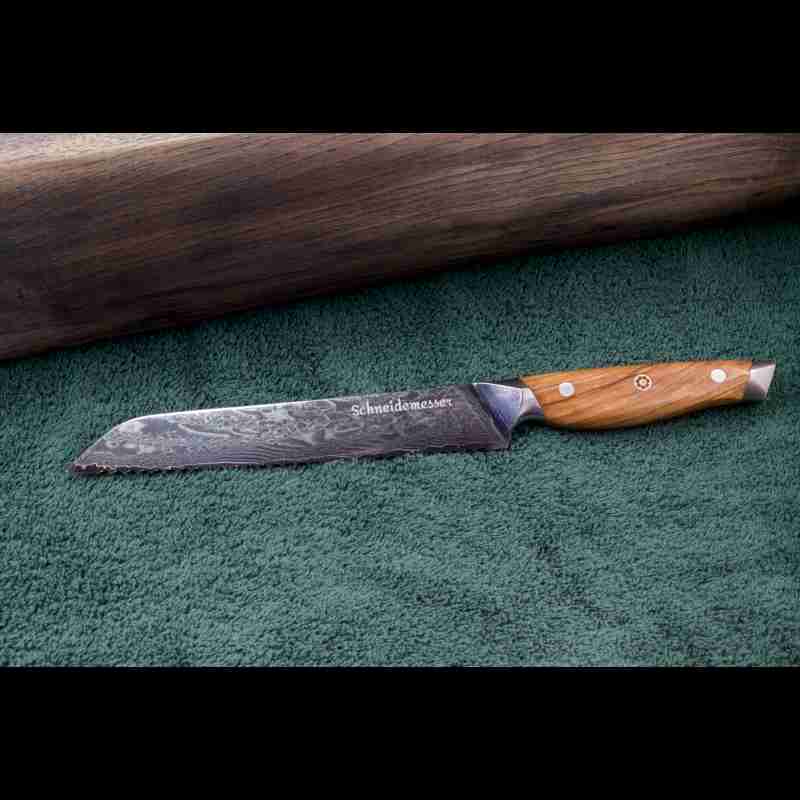 SKeld™ - Schneidemesser - Damast Brotmesser mit Wellenschliff und edlem Olivenholz