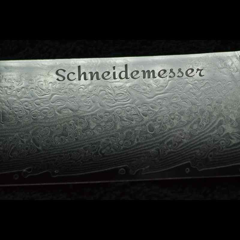 SKeld™ Schneidemesser mit hervorgehobener Damaststruktur im 67-Lagen Stahl