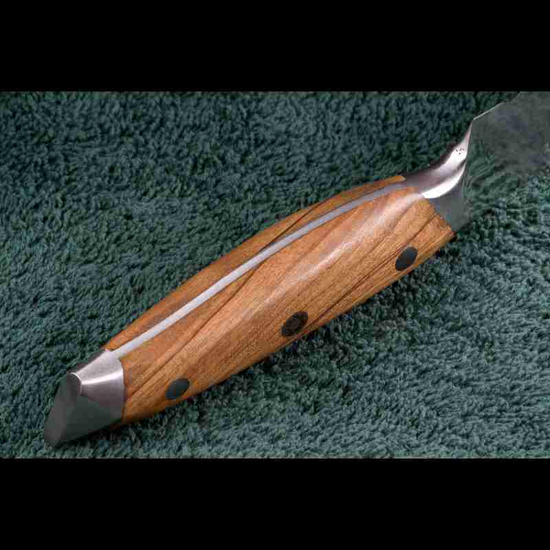 Olivenholzgriff des SKeld™ Schneidemesser - Brotmesser aus Damast, ergonomisch geformt, Vollstahl