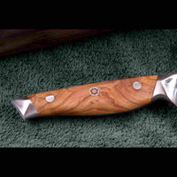 Olivenholzgriff des SKeld™ - Schneidemesser - Kiritsukemessers aus Damast, ergonomisch geformt