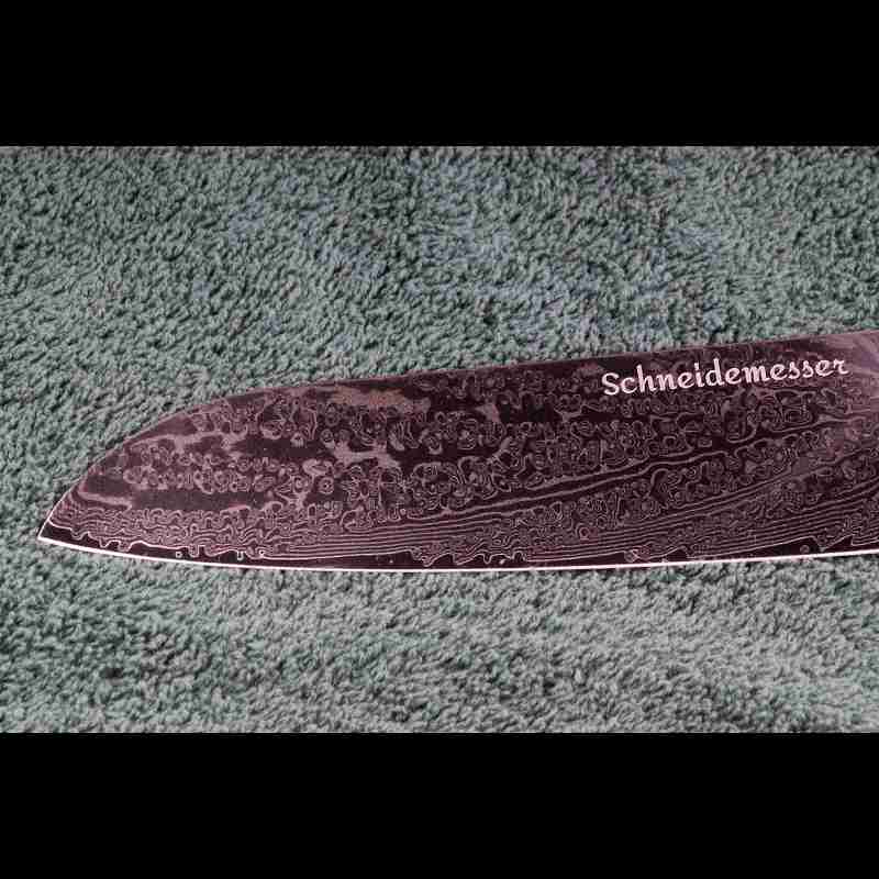 Detail der VG10 Damastklinge mit 67 lagen Damast vom SKeld™ - Schneidemesser - Santokumesser